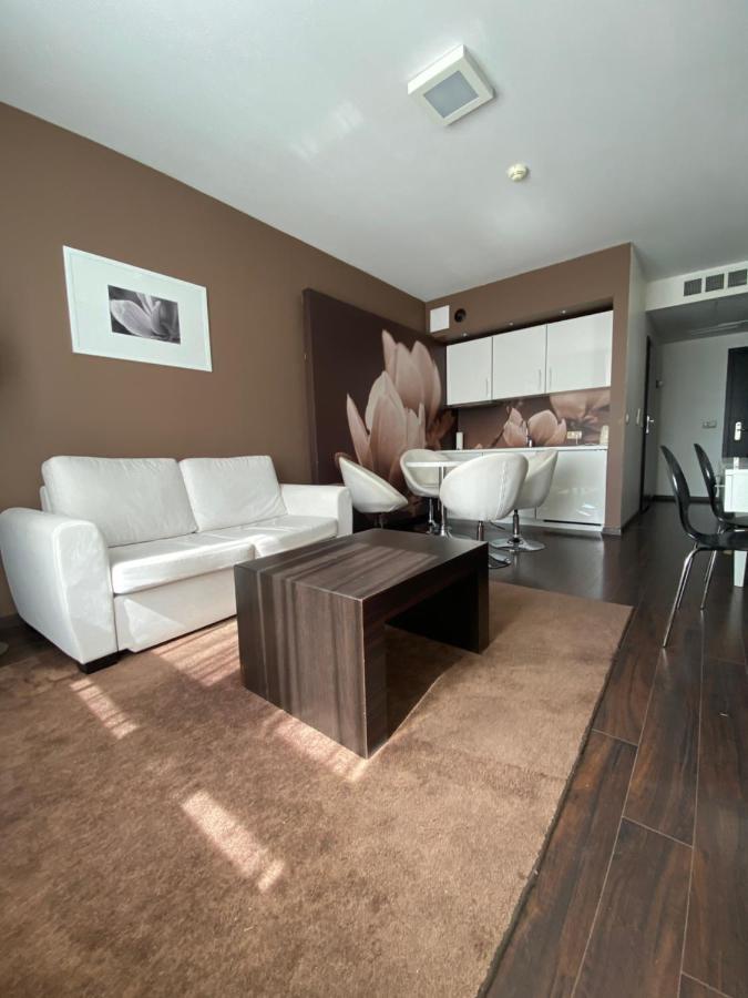 Apartament Prywatny Salon Z Aneksem Kuchennym I Sypialnia W Hotelu Diva Kolberg Exterior foto