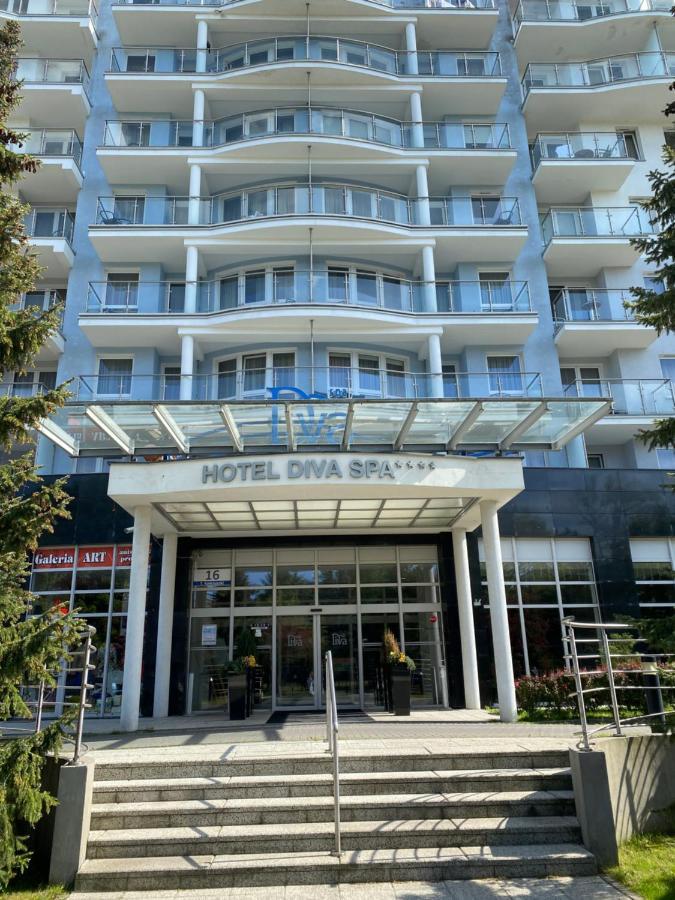 Apartament Prywatny Salon Z Aneksem Kuchennym I Sypialnia W Hotelu Diva Kolberg Exterior foto