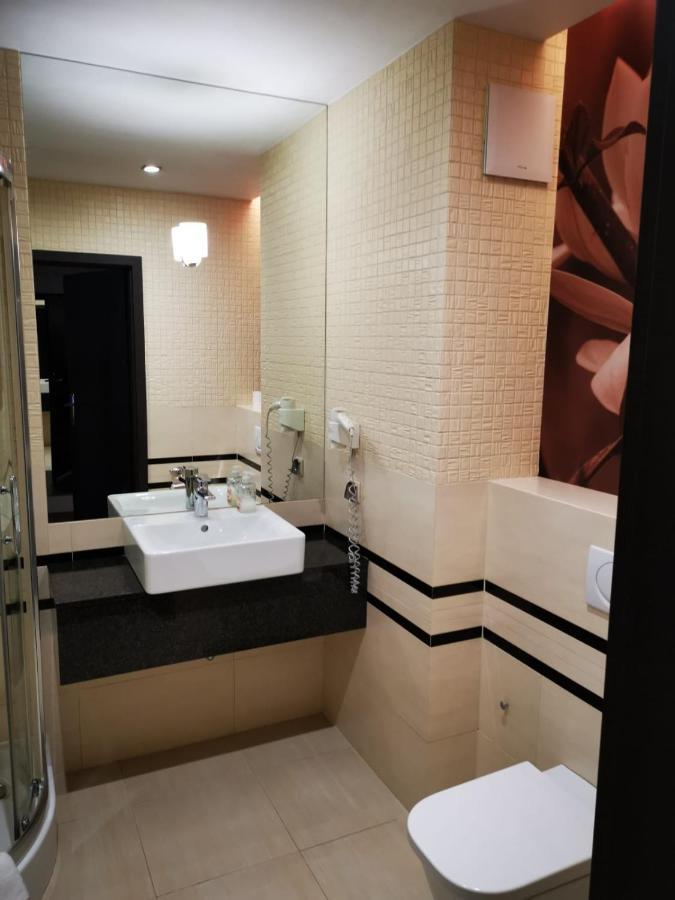 Apartament Prywatny Salon Z Aneksem Kuchennym I Sypialnia W Hotelu Diva Kolberg Exterior foto