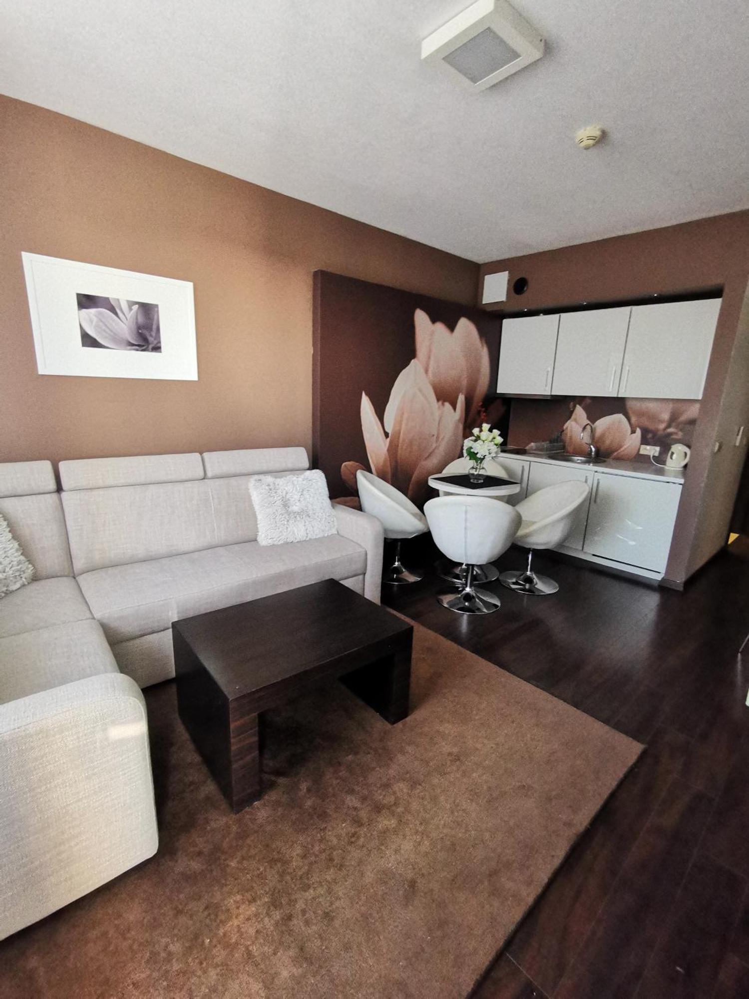 Apartament Prywatny Salon Z Aneksem Kuchennym I Sypialnia W Hotelu Diva Kolberg Zimmer foto